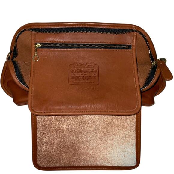 Vintage Coach Baxter bag No. 9903 in British tan. Made in USA - Picture 6 of 13